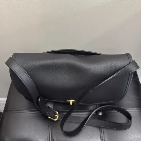 Coach City Black Bag - Picture 6 of 11